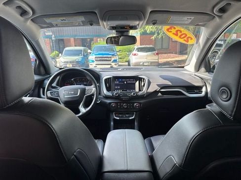 Used 2023 GMC Terrain SLT w/ Elevation Edition FWD image 20
