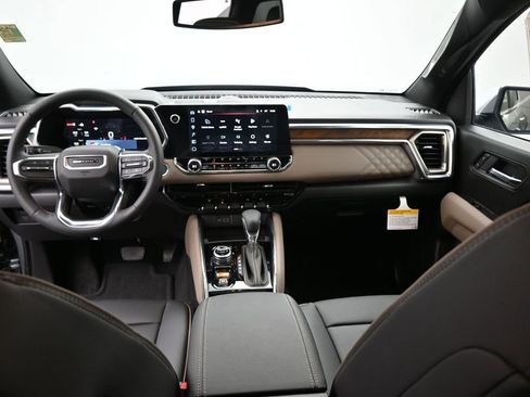 New 2026 GMC Canyon Denali image 20