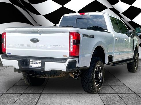 Used 2025 Ford F250 XLT w/ Black Appearance Package AWD/4WD image 2