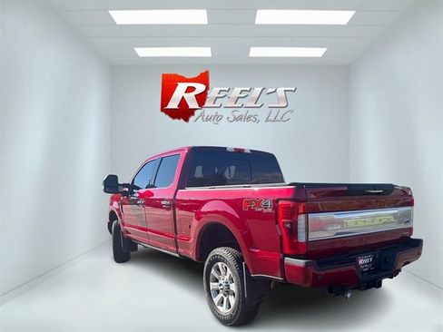 Used 2017 Ford F250 Platinum w/ Platinum Ultimate Package AWD/4WD image 10