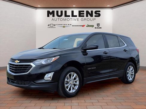 Used 2021 Chevrolet Equinox LT image 1
