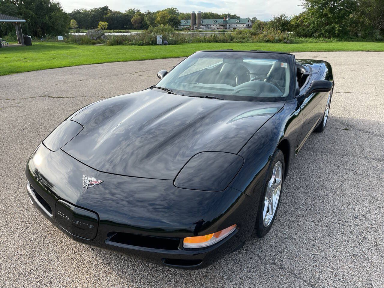 Used 2003 Chevrolet Corvette Convertible w/ Preferred Equipment Group1 RWD image 46