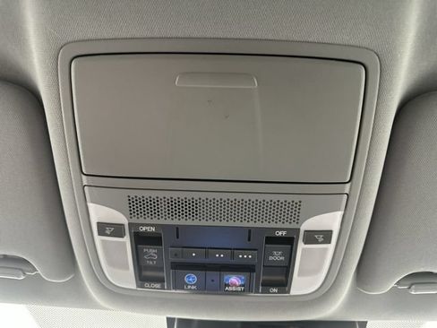 Used 2017 Acura MDX FWD w/ Advance Package image 27