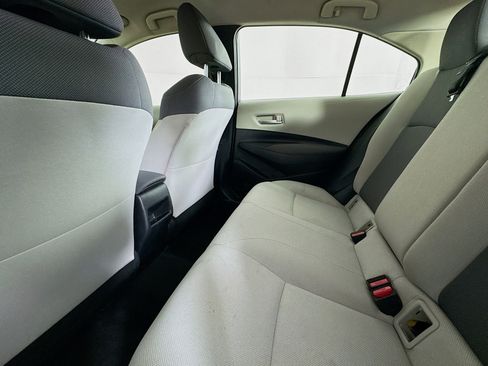 Used 2020 Toyota Corolla L image 36