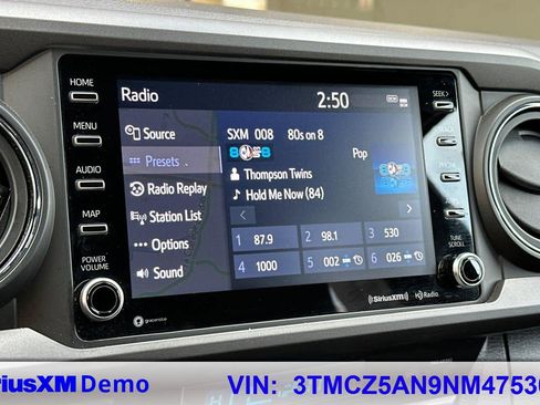 Used 2022 Toyota Tacoma TRD Off-Road w/ Technology Package image 32