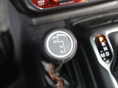 Used 2021 Jeep Gladiator Mojave AWD/4WD image 24