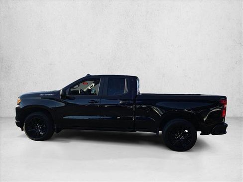 Used 2024 Chevrolet Silverado 1500 Custom image 7