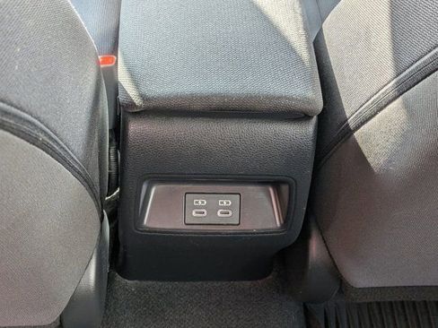 Used 2024 Toyota Corolla LE FWD image 16
