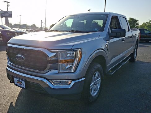 Certified 2021 Ford F150 XLT w/ Equipment Group 301A Mid AWD/4WD image 3