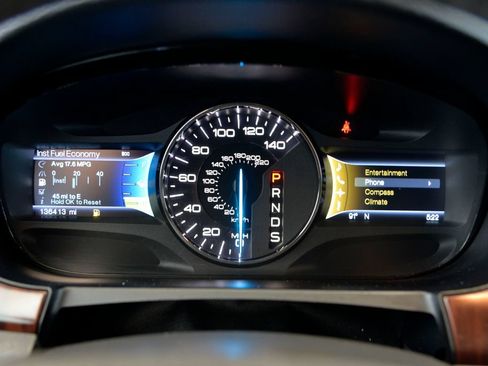 Used 2013 Ford Edge Limited FWD image 21