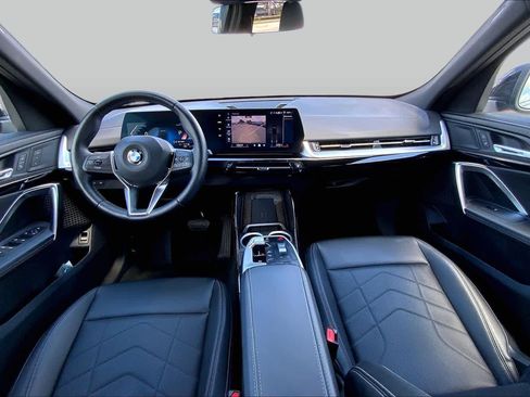 Used 2026 BMW X2 xDrive28i AWD/4WD image 16
