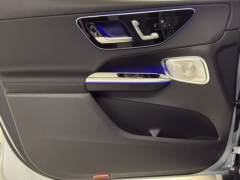 New 2025 Mercedes-Benz GLC 350e 4MATIC image 14