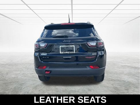 Certified 2022 Jeep Compass Trailhawk w/ Trailhawk Elite Group image 7