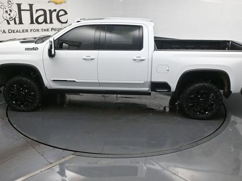 New 2026 Chevrolet Silverado 2500 High Country w/ High Country Premium Package AWD/4WD image 22