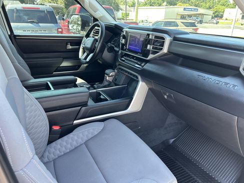 Used 2024 Toyota Tundra SR5 w/ SR5 Convenience Package AWD/4WD image 20