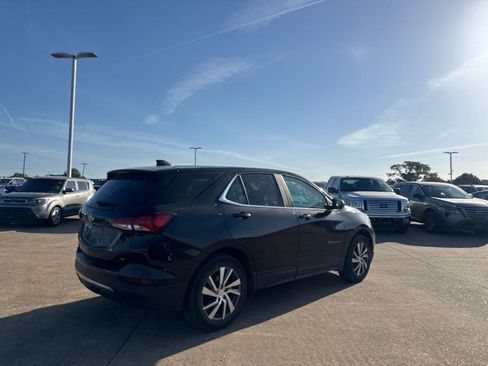 Used 2023 Chevrolet Equinox LT FWD image 17