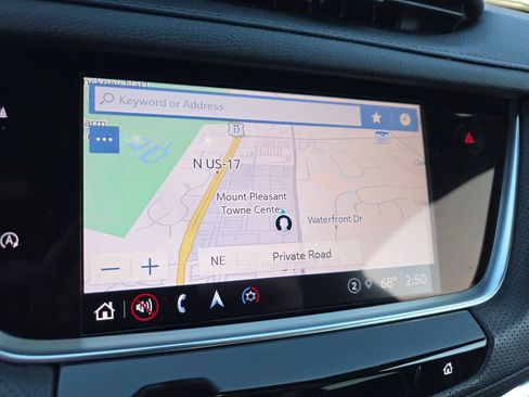 Used 2025 Cadillac XT5 Premium Luxury image 19