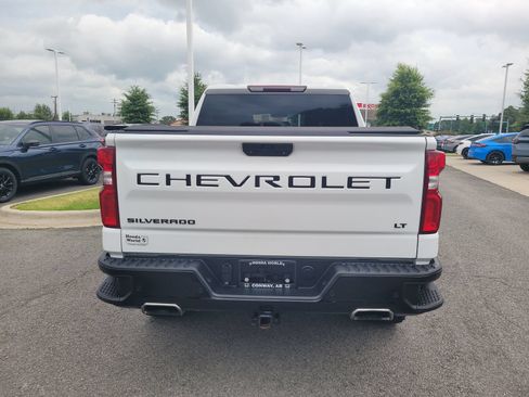 Used 2022 Chevrolet Silverado 1500 LT Trail Boss w/ Safety Package AWD/4WD image 4