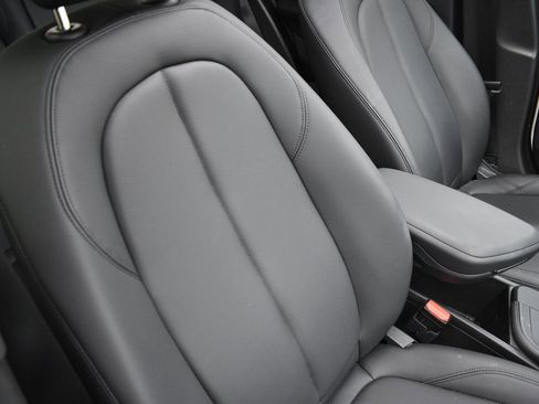 Used 2021 BMW X1 xDrive28i w/ Convenience Package image 24