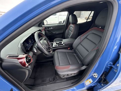 Certified 2025 Chevrolet Equinox RS w/ Safety and Technology Package image 17