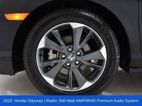 Used 2023 Honda Odyssey Elite image 6