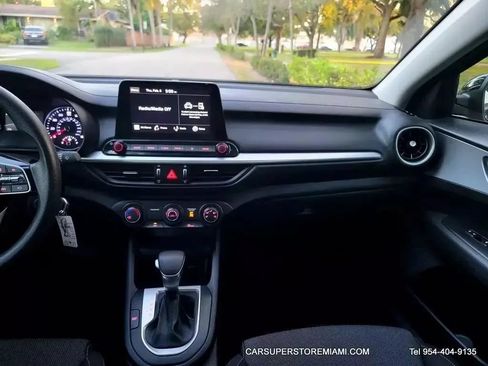 Used 2024 Kia Forte LXS FWD image 44