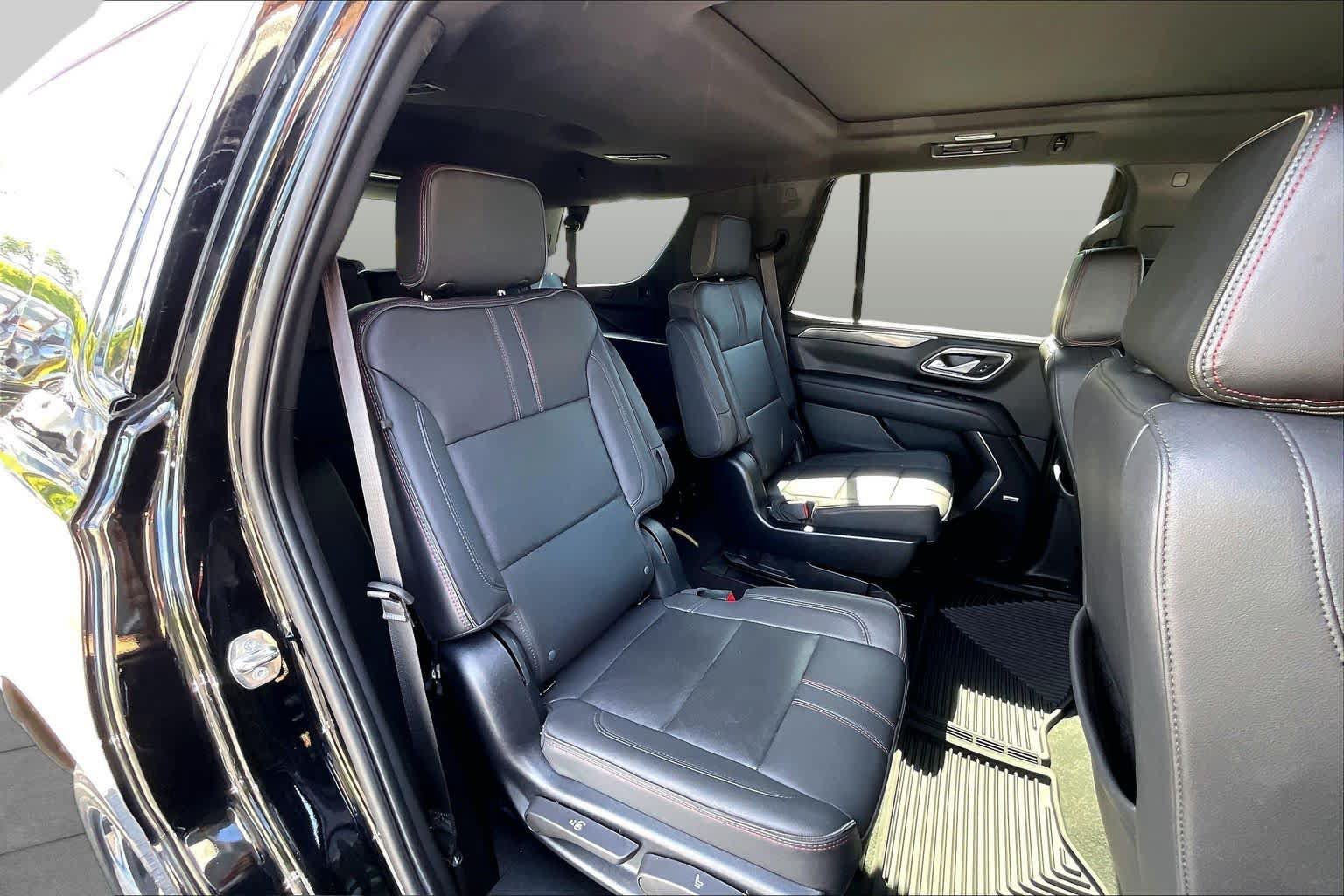 Used 2023 Chevrolet Tahoe RST w/ Luxury Package AWD/4WD image 26