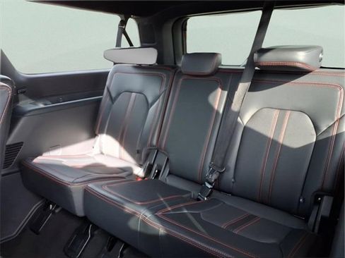 Used 2024 Ford Expedition Max Limited image 8