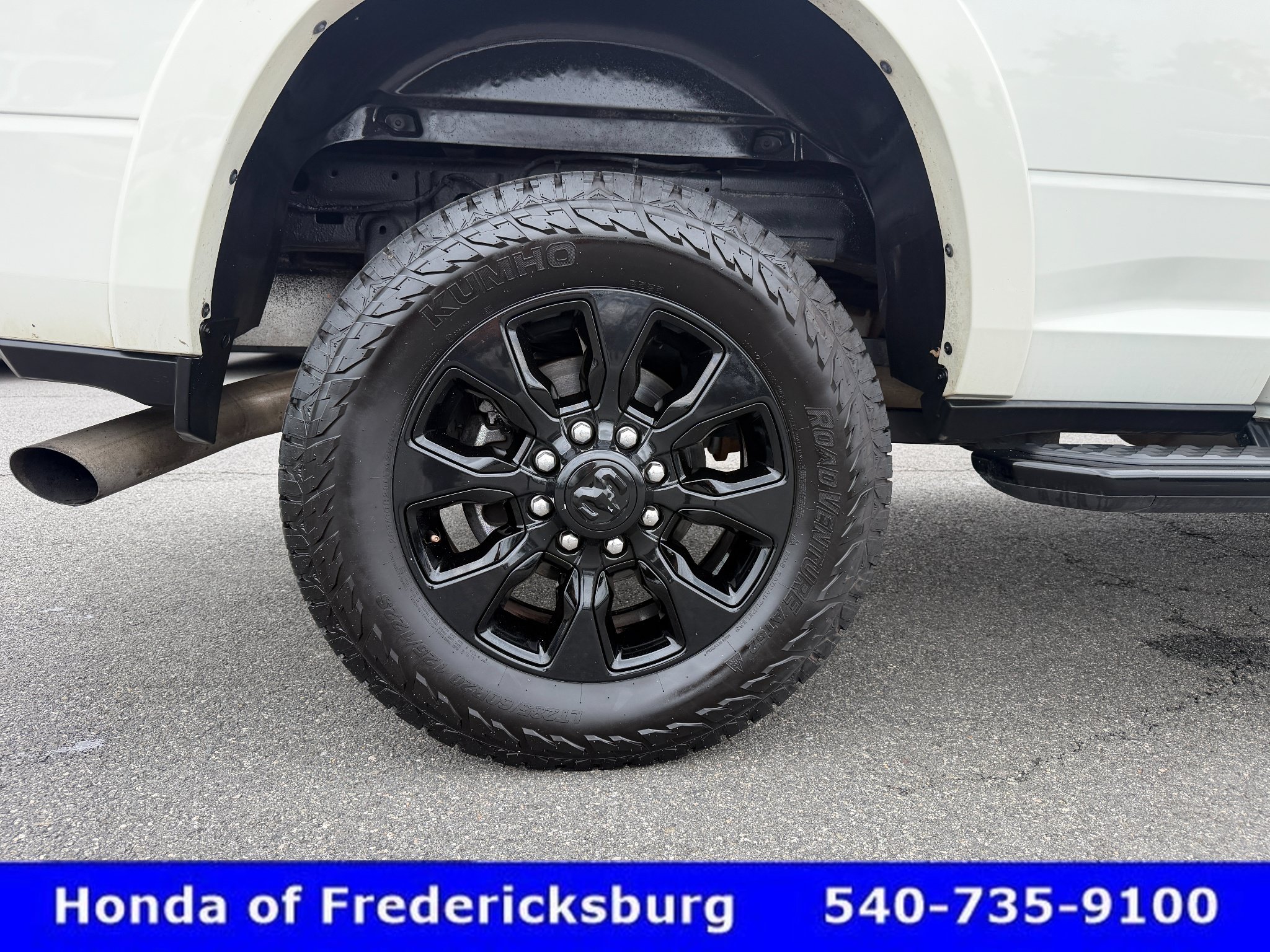 Used 2023 RAM 2500 Limited AWD/4WD image 11