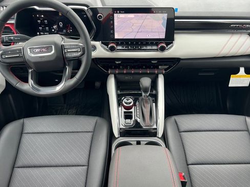 New 2026 GMC Canyon AT4X w/ AT4X AEV Edition AWD/4WD image 10