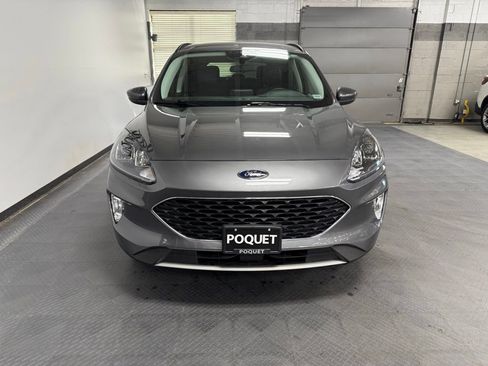 Used 2022 Ford Escape SEL w/ Technology Package image 3