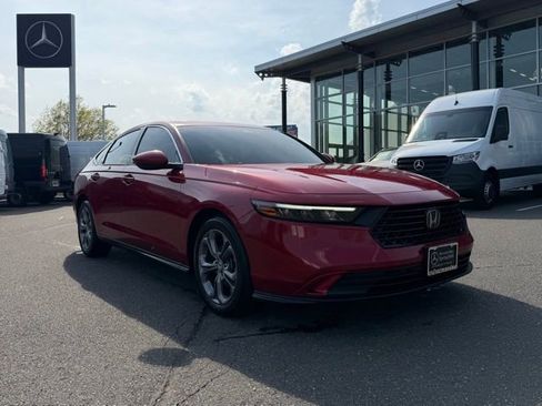 Used 2024 Honda Accord EX image 1