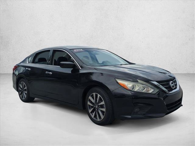 Used 2017 Nissan Altima 2.5 SV FWD image 4