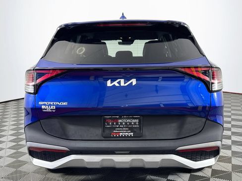 Used 2024 Kia Sportage EX FWD image 6