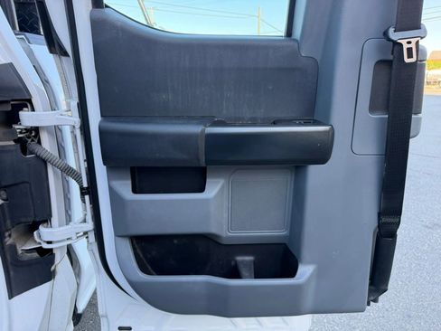 Used 2021 Ford F150 XL w/ Equipment Group 101A High RWD image 12