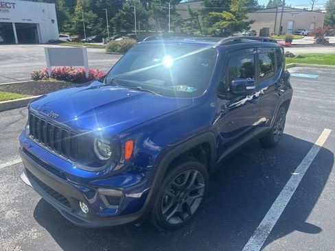 Used 2019 Jeep Renegade Limited w/ Quick Order Package 22P AWD/4WD image 2