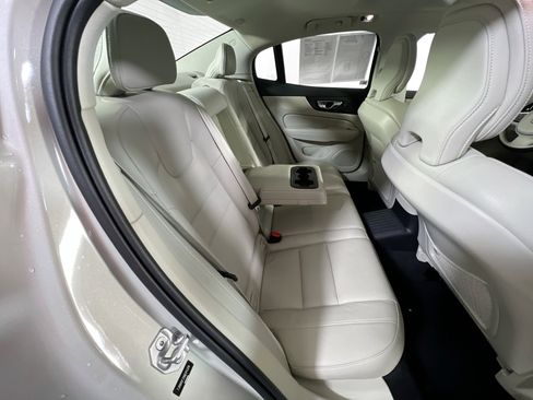 Used 2022 Volvo S60 T8 R-Design Expression w/ Premium Package image 28