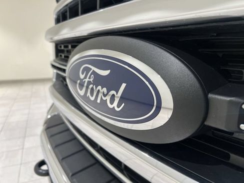 Used 2021 Ford F250 Lariat w/ Lariat Value Package AWD/4WD image 27
