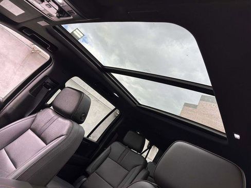 Used 2026 Chevrolet Suburban RST w/ Comfort Package AWD/4WD image 12