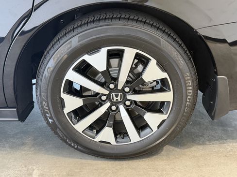 Used 2026 Honda Odyssey EX-L image 15