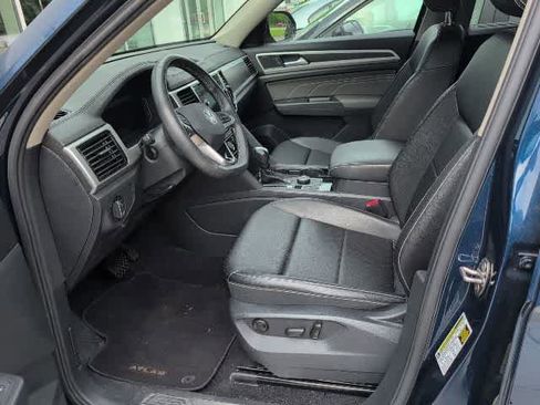 Certified 2023 Volkswagen Atlas SE AWD/4WD image 10