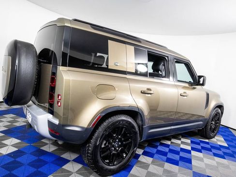 Used 2024 Land Rover Defender 110 S AWD/4WD image 5