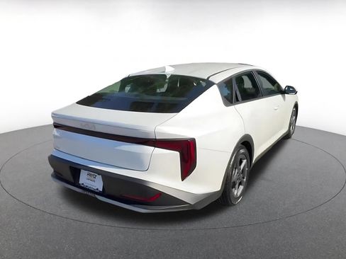 Used 2026 Kia K4 FWD image 14