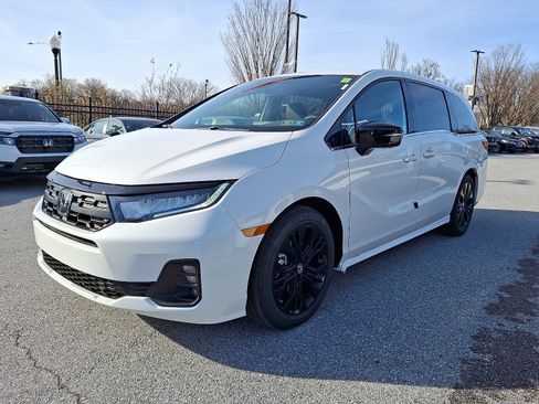 New 2026 Honda Odyssey Sport-L image 2