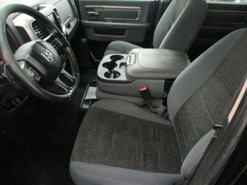 Used 2016 RAM 1500 Big Horn image 10