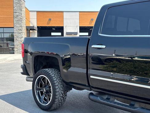 Used 2019 Chevrolet Silverado 2500 LTZ w/ Duramax Plus Package AWD/4WD image 3