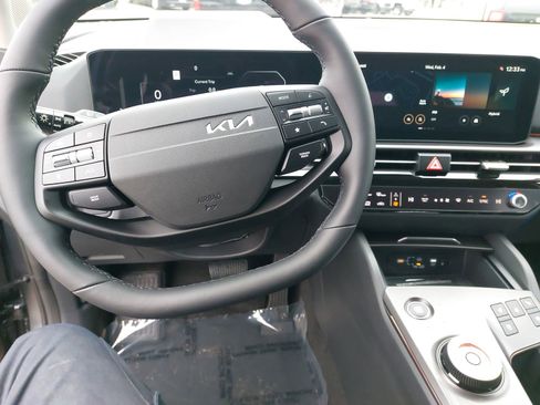 New 2026 Kia Sportage SX Prestige image 18