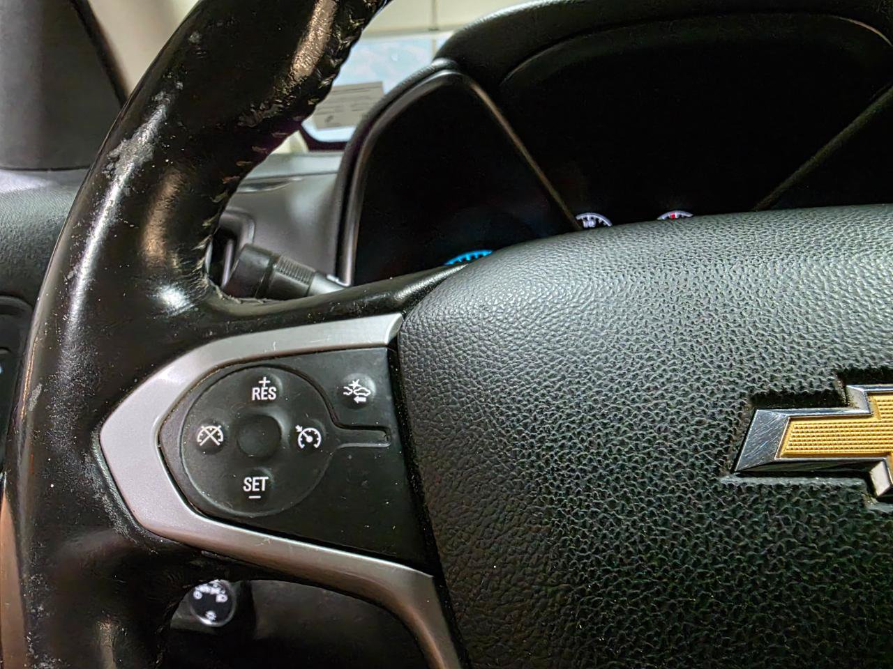 Used 2021 Chevrolet Colorado LT w/ Fleet Safety Package RWD image 24