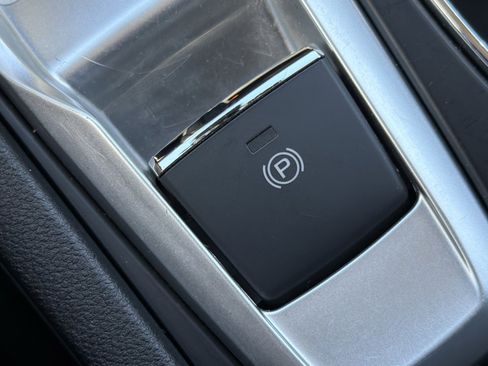 Certified 2024 Subaru Ascent Premium w/ Convenience Package image 29