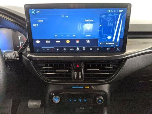 Certified 2025 Ford Escape ST-Line w/ Tech Pack #1 AWD/4WD image 8